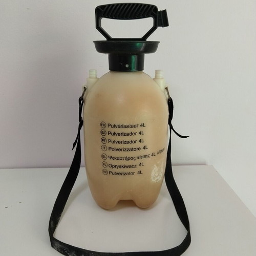 Pressure Sprayer 4L used