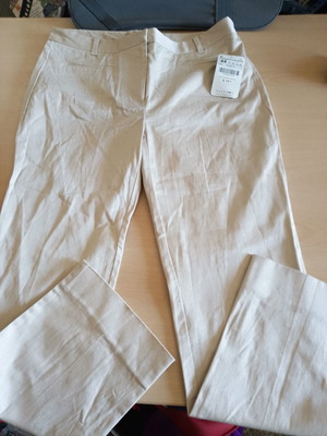 Zara women's beige pants size 44