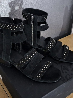 Glamazons women's sandals new, black, size 38