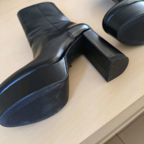 Black H&M ankle boots size 39 like new, 10 cm heel