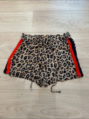 Stradivarius high-waist women's shorts like new, black and beige