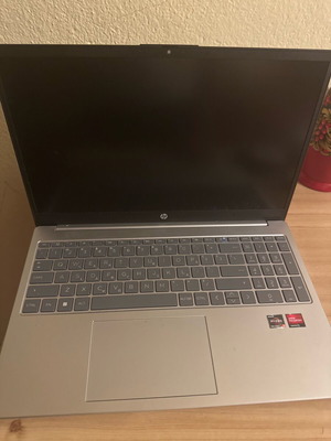 Λάπτοπ HP 15", AMD Ryzen, 16GB RAM, 500GB SSD, με φορτιστή, σαν καινούργιο