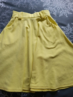 Midi skirt yellow high-waisted new, small/medium