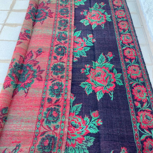 Traditional Wool Woven Rug new, reversible 3x2.1 meters