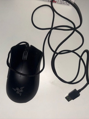Razer DeathAdder Essential ενσύρματη gaming ποντίκι μεταχειρισμένο, μαύρο