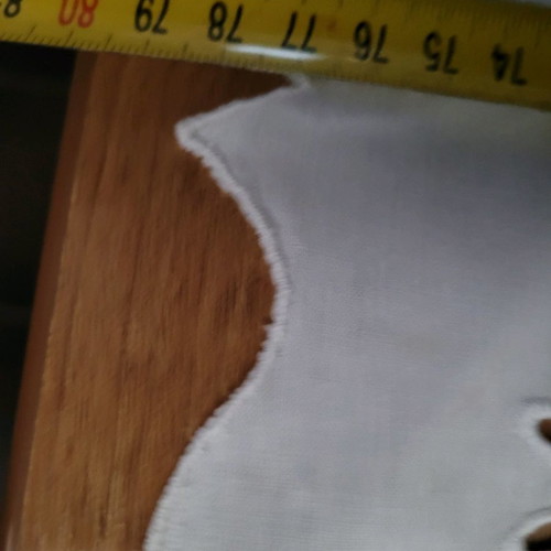 Table linen carré with slight stains
