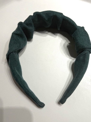 Hairband new in cypress green