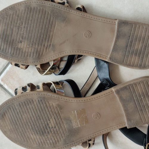 Women's sandals size 39 like new, black and beige