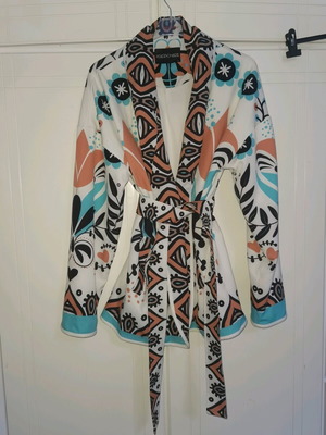 Peace and Chaos jacket like new, size M/L multicolor