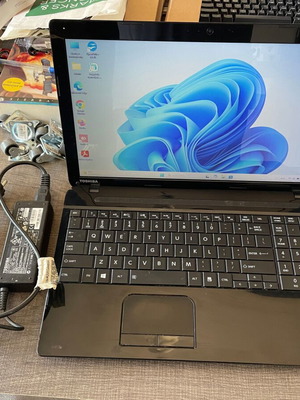 Laptop Toshiba Satellite C55-A-19N | Intel i3-3110M | 12GB RAM DDR3 | 120GB SSD | Κωδ.: 318