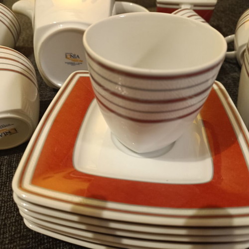 Ionia porcelain tea set new, 5 cups with saucers