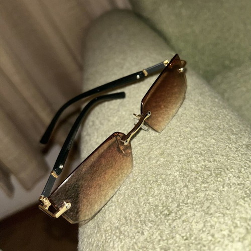 Sunglasses brown, like new, almost unused
