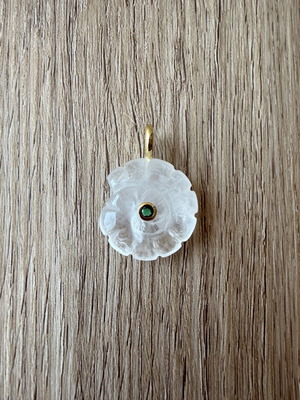 White Quartz Nautilus Shell Pendant like new with Zircon