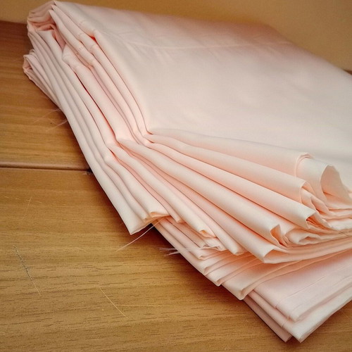 Double-width salmon-pink synthetic fabric, 10 meters, new