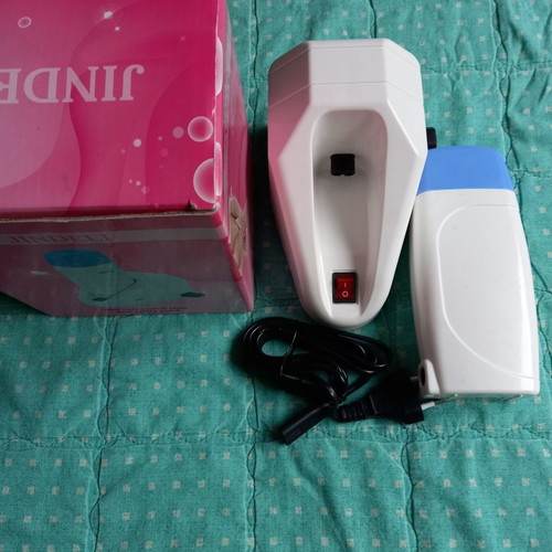 Wax heater new in excellent condition