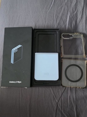 Samsung Galaxy Z Flip 6 smartphone, 12GB RAM, 256GB, turquoise