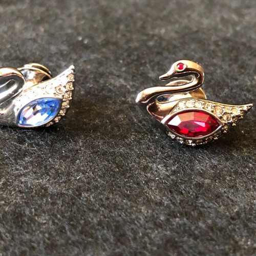 Vintage Swarovski pins used, set of 2, blue and red