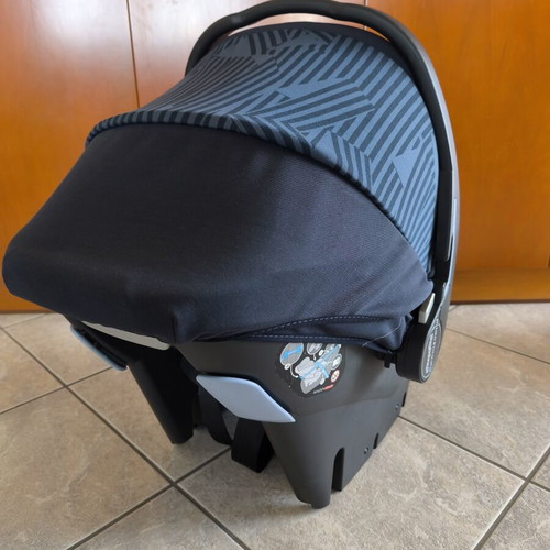 Peg Perego Primo Viaggio SL baby car seat