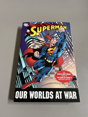 Superman Our World's at War The Complete Collection TPB like new