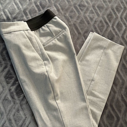 Zara γυναικείο παντελόνι basic γραμμή γκρι σαν καινούργιο, μέγεθος XS