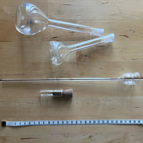 Glass laboratory items used, pack of 4 pieces