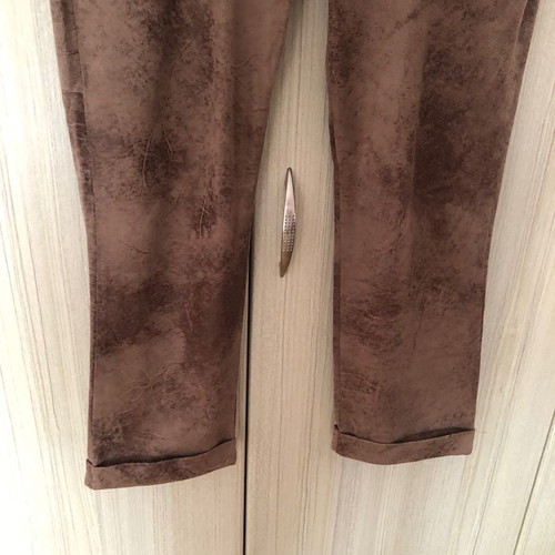 Milla beige pants large used