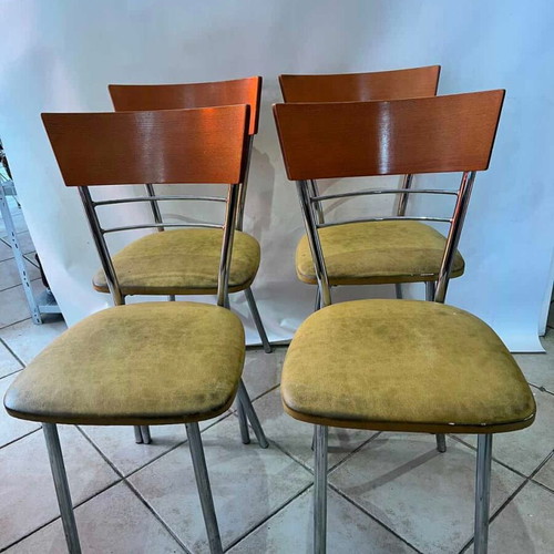 Set of 4 metal chairs with leatherette seats used
