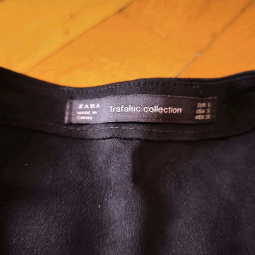 Zara jumpsuit black size S, velvet-like texture, like new