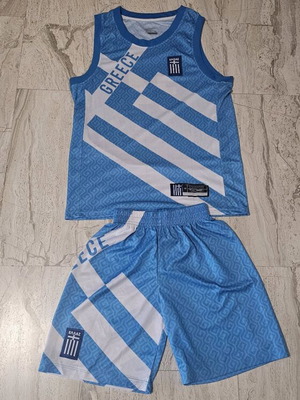 Greece basketball set like new