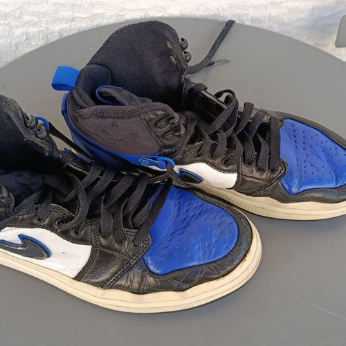 Nike Air Jordan 1 Acclimate Women athletic shoes used, size 42, white and blue