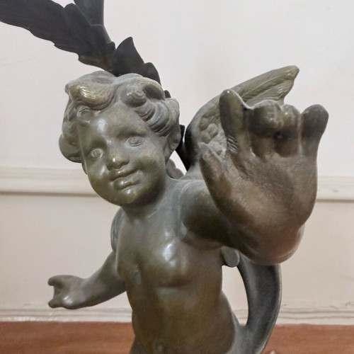 Vintage angel lamp with rose like new