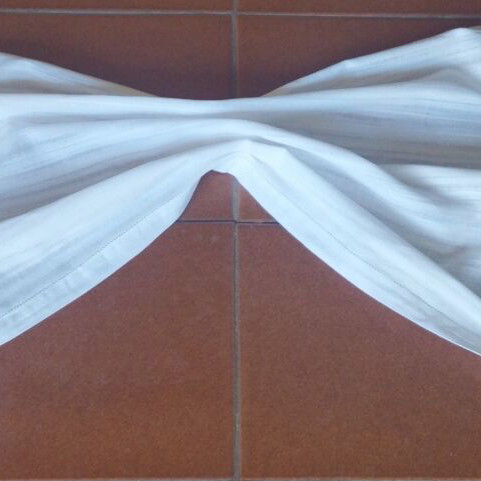 Vintage Love Tsevres table linens like new with lace edging