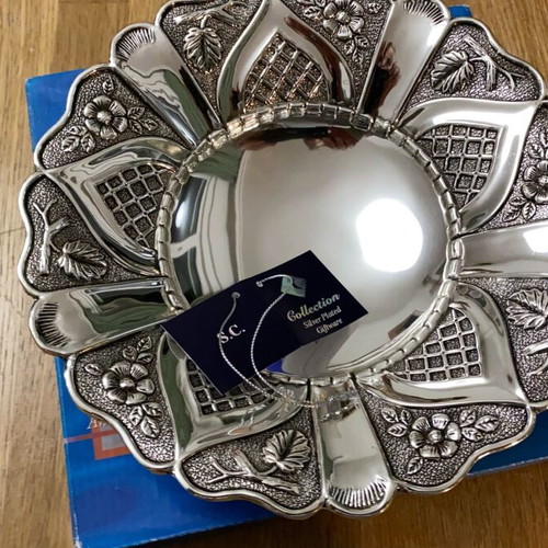 Decorative silver plated serving tray like new with box