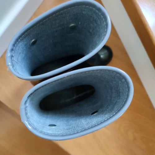 Galotses size 37 used, black with grey details and low heel