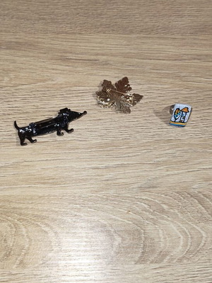 Two brooches and one adjustable handmade ring