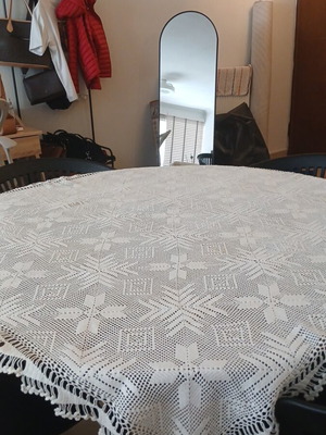 Handmade knitted tablecloth white 120x120 cm new