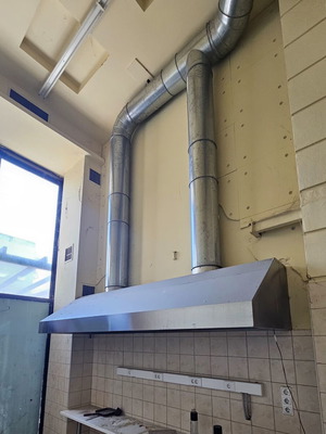 Professional stainless steel kitchen hood 3 meters like new