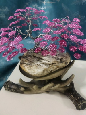 Bonsai new, handmade with stone and wooden stand