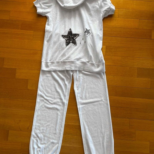Myoow Myoow white fashion set medium, like new