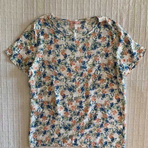 Top M/L like new, multicolor, stable fabric