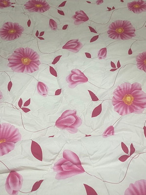 Double quilt used with floral pattern 220x240 cm