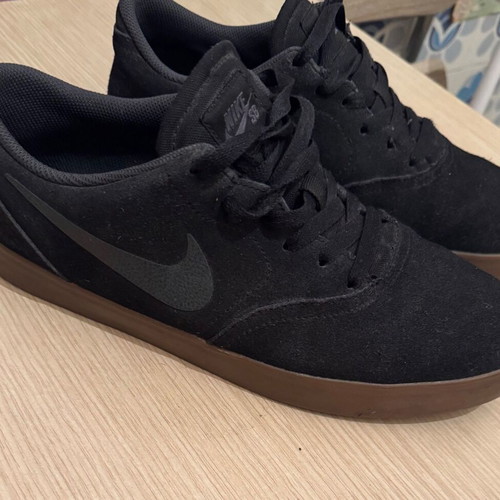 Nike SB Suede sneakers size 44.5 like new, black and beige