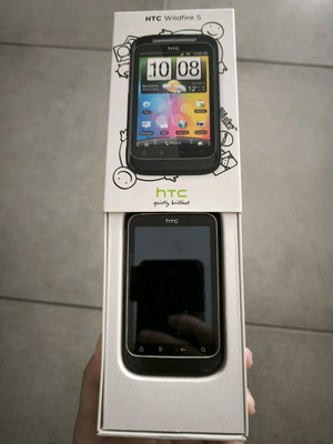 HTC Wildfire S used vintage smartphone with original box