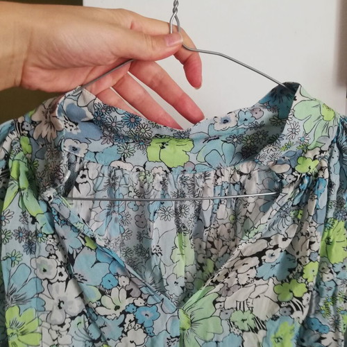 Drykorn blue floral blouse like new, size XL 42