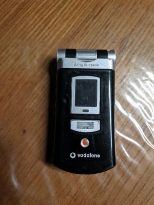 Sony Ericsson V800 used black 3G mobile phone