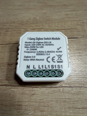 Smart Home single switch with neutral Zigbee Tuya SmartLife Home Assistant module like new