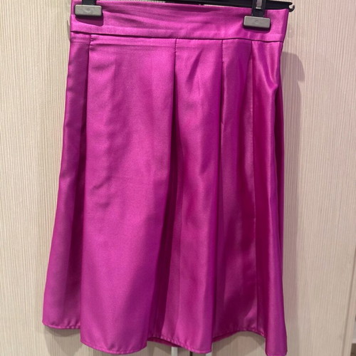 Charly evening set like new with lace crop top and satin skirt