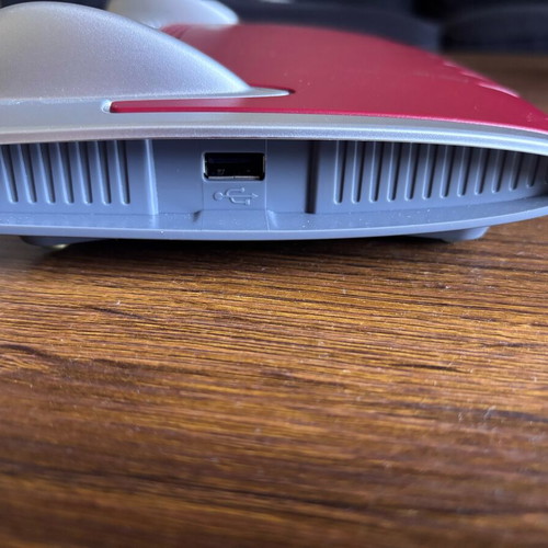 FRITZ!BOX 7560 VDSL/ADSL modem like new