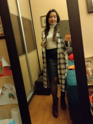 Zara Beige Checked Coat Small Size New