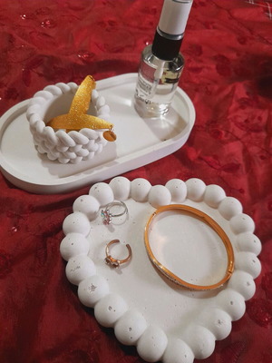 Handmade decorative set of 3 pieces from porcelain powder new